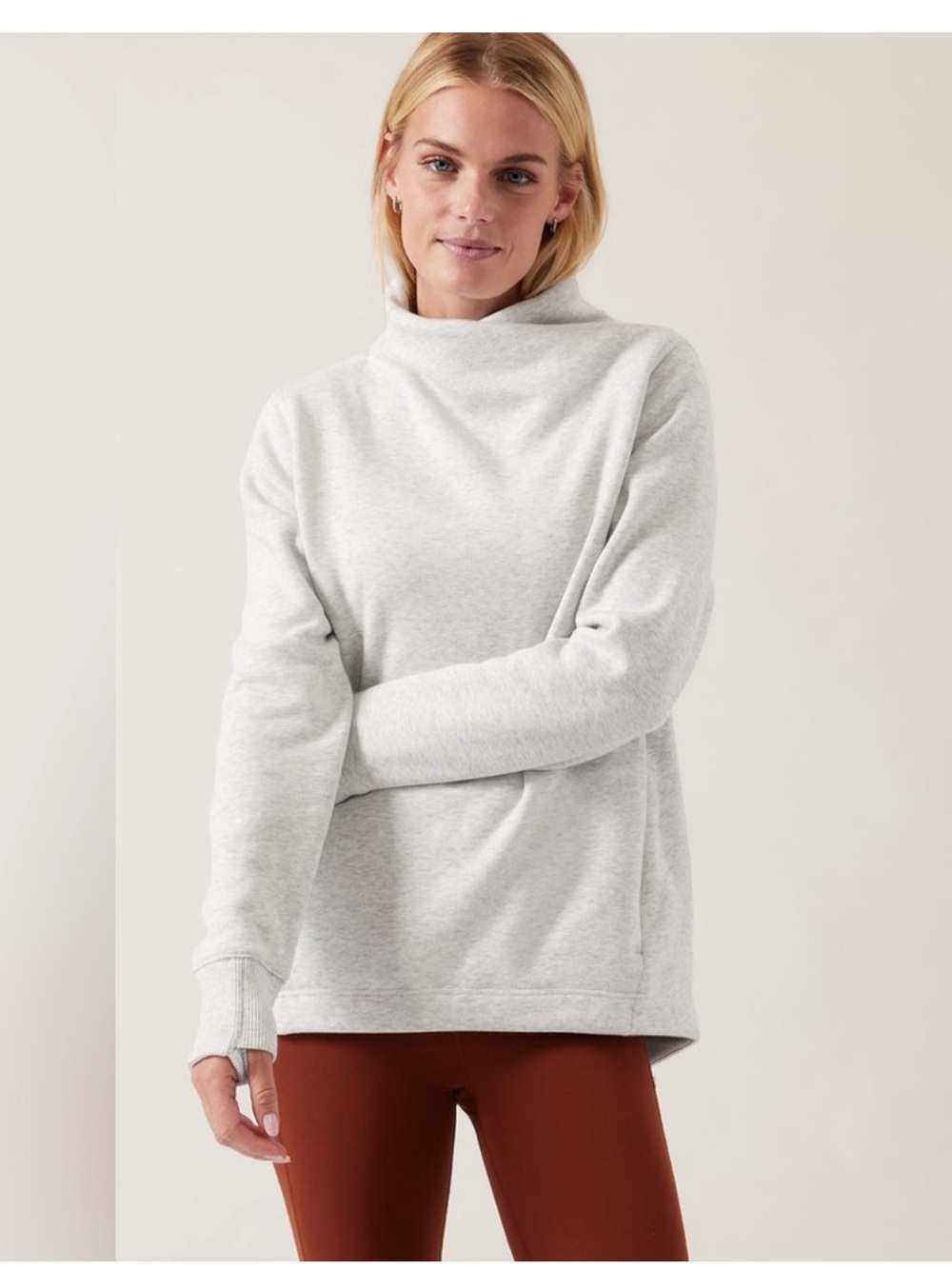 Athleta Cozy Karma II Cowl Neck Pullover in Gray Size Large Petite